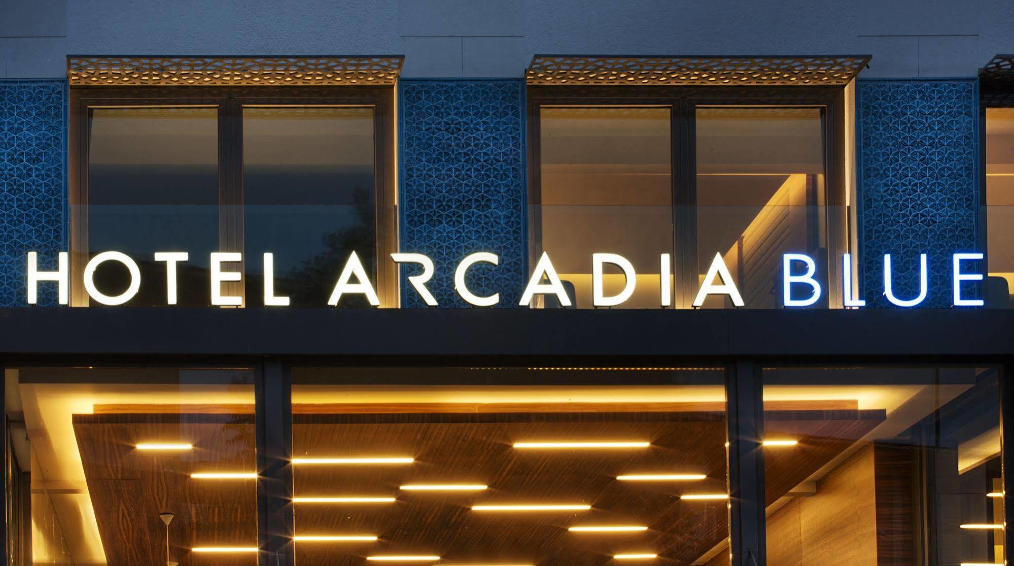 ホテル アルカディア ブルー イスタンブール エクステリア 写真